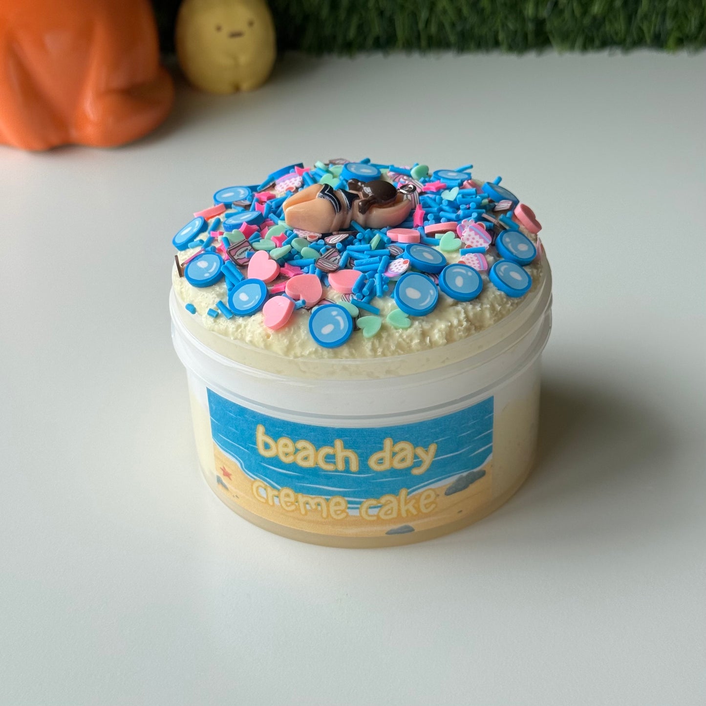 Beach Day Creme Cake