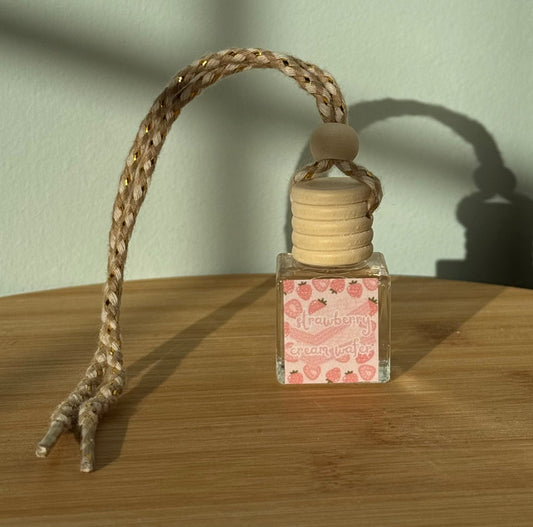 Strawberry Cream Wafer 8ml air freshener