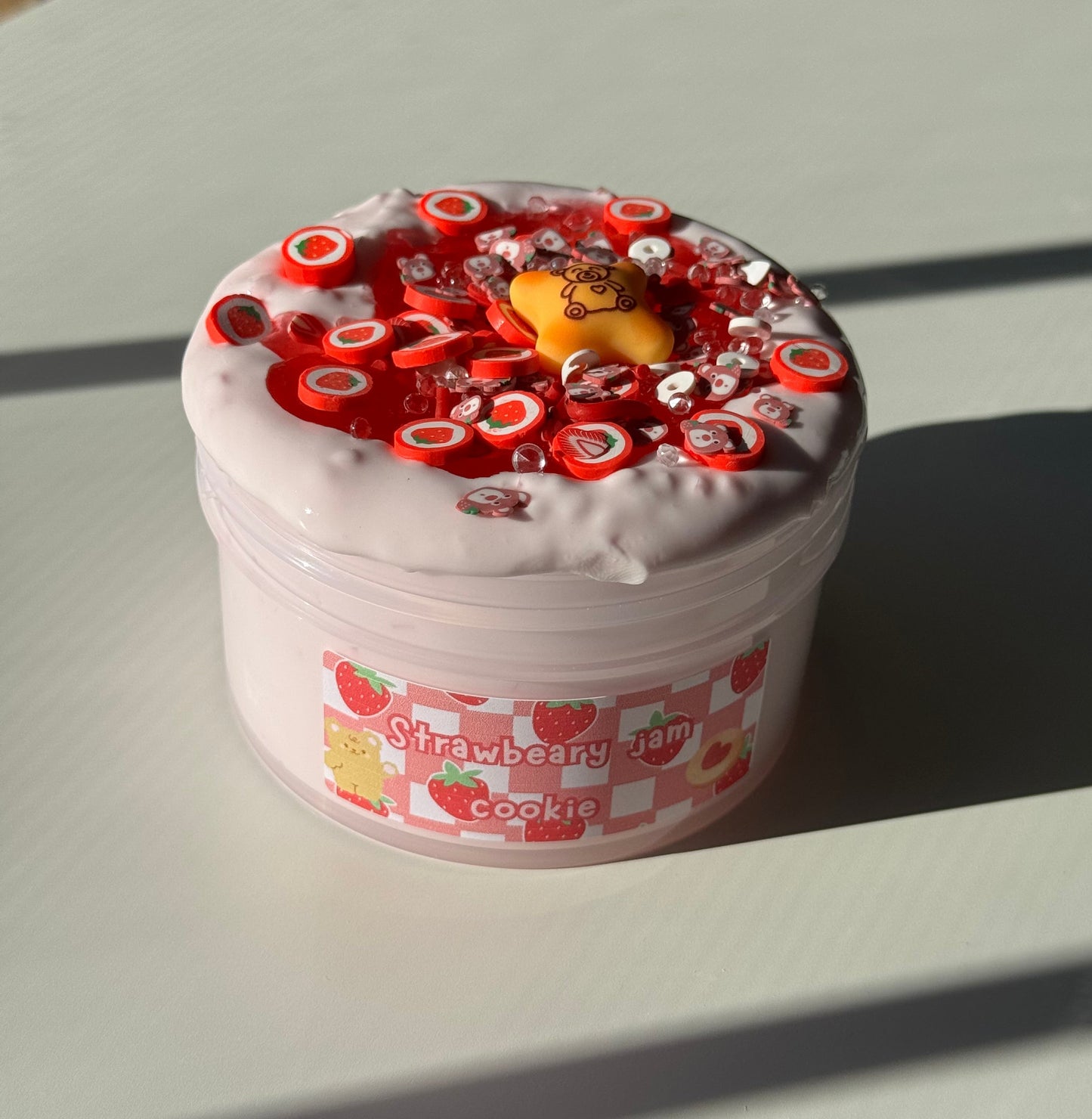 Strawbeary Jam Cookie